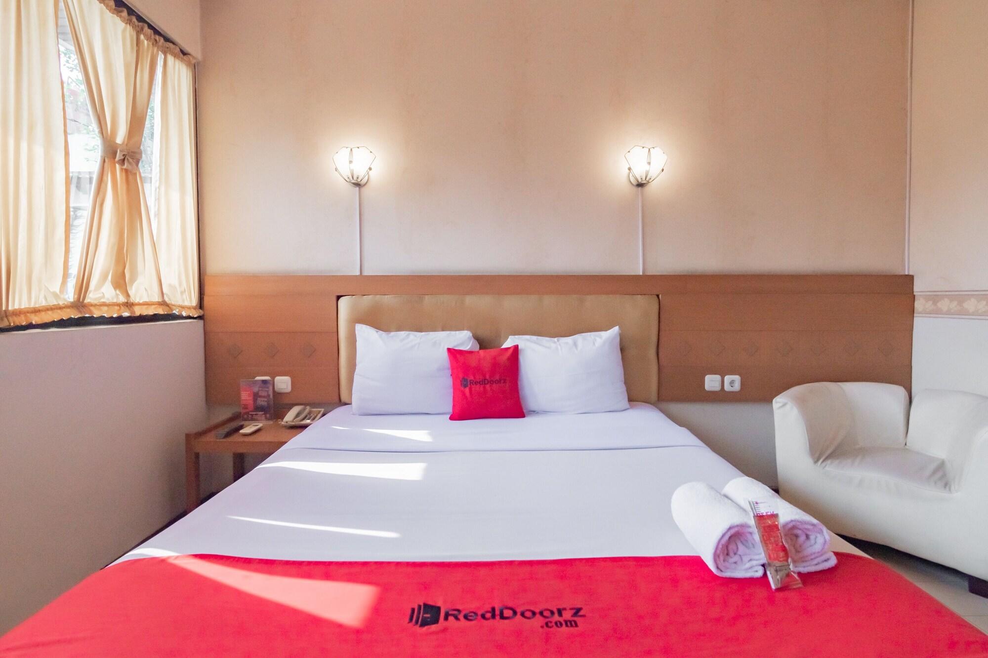 Reddoorz Plus @ Sukamulya Pasteur 2 Bandung Eksteriør billede