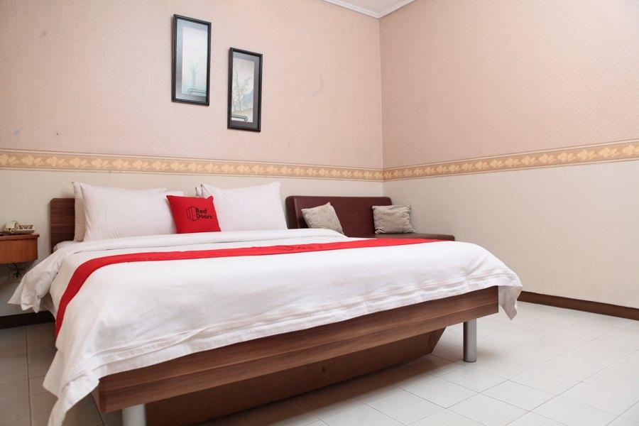 Reddoorz Plus @ Sukamulya Pasteur 2 Bandung Eksteriør billede