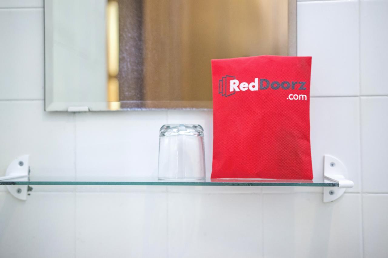 Reddoorz Plus @ Sukamulya Pasteur 2 Bandung Eksteriør billede